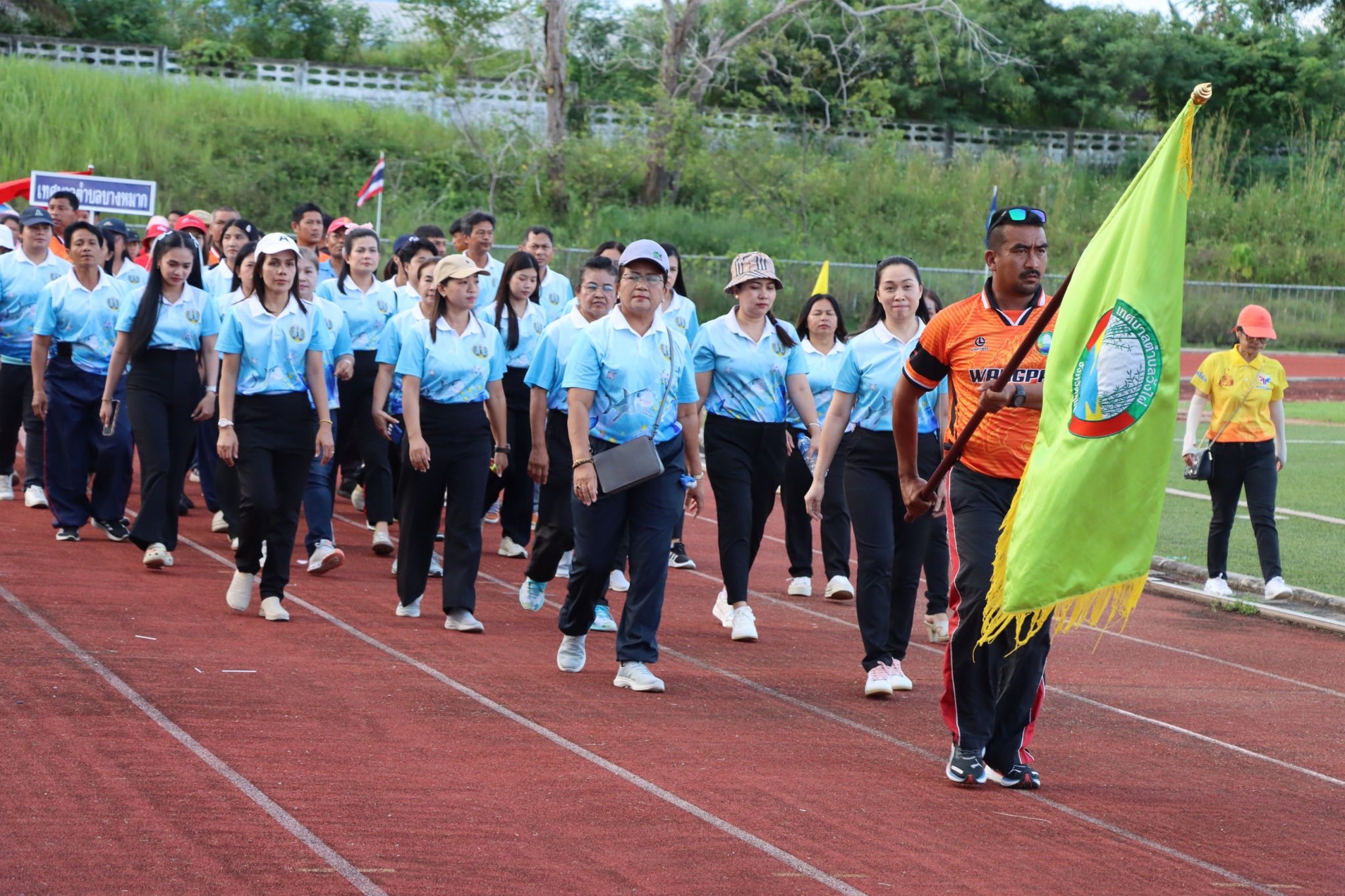 พิธีเปิดการแข่งขันกีฬา อบจ คัพ เยาวชนและประชาชน จังหวัดชุมพร ประจำปี 2568 ✅ คลิ๊ก Link ด้านล่างเพื่อดูข้อมูล👇
