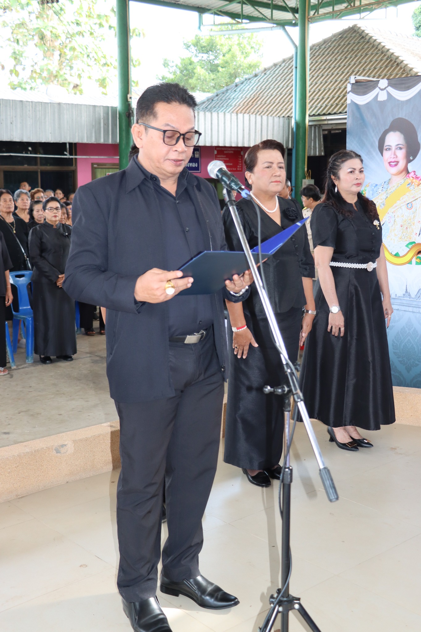 กิจกรรมถวายความอาลัยแด่สมเด็จพระนางเจ้าสิริกิติ์ พระบรมราขินีนาถ พระบรมราชนนีพันปีหลวง ✅ คลิ๊ก Link ด้านล่างเพื่อดูข้อมูล👇