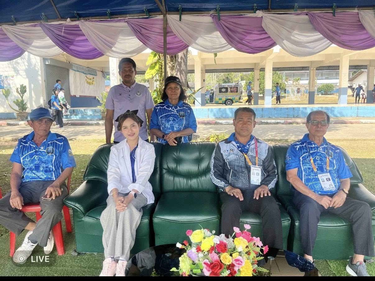 นายคันธ์ชิต อัมพะวัน นายกเทศมนตรีตำบลวังไผ่ เป็นประธานมอบเหรียญกีฬาวู๊ดบอล
