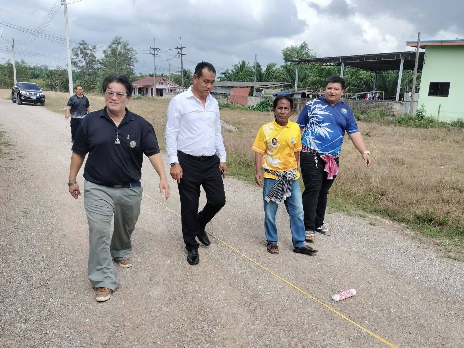 ลงพื้นที่สำรวจทำการของบประมาณเงินอุดหนุนก่อสร้างถนนพร้อมท่อระบายน้ำ ถนนซอยหูนพ ซอยสุขาภิบาล15/8