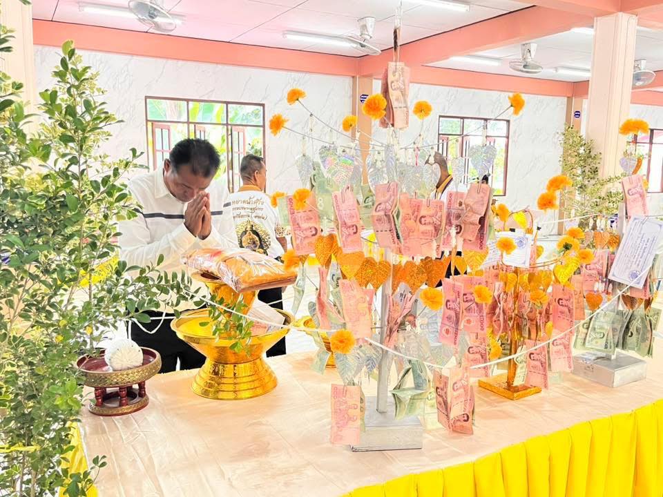 นายกเทศมนตรีตำบลวังไผ่เป็นประธานพิธีทอดผ้าป่า ประจำปี พ.ศ. 2569 ณ วัดอุทัยธรรม (เขาถล่ม)