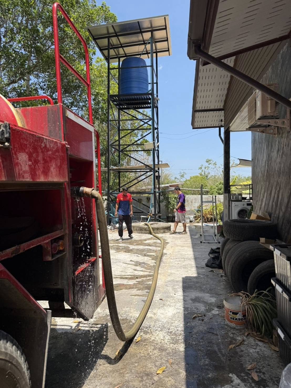 งานป้องกันและบรรเทาสาธารณภัยให้บริการส่งน้ำใช้เพื่ออุปโภคบริโภค
