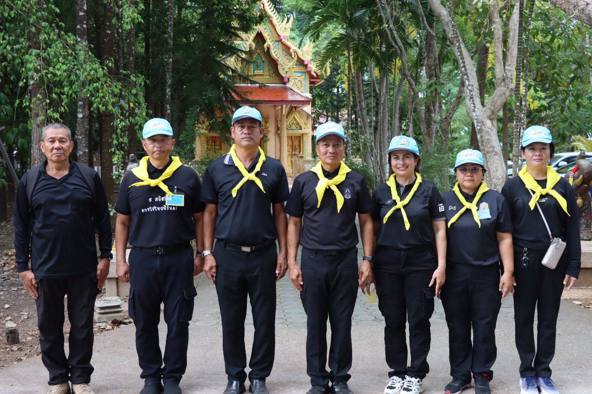 กิจกรรมจิตอาสาพัฒนาบำเพ็ญสาธารณะประโยชน์เนื่องในวัน￼จักรีและวันฉัตรมงคล